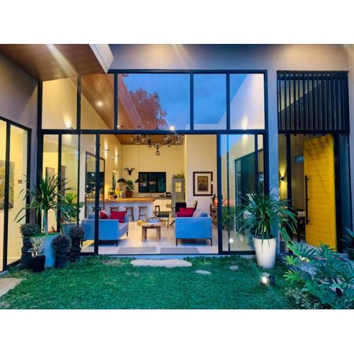 OYO 1177 The Great Molave