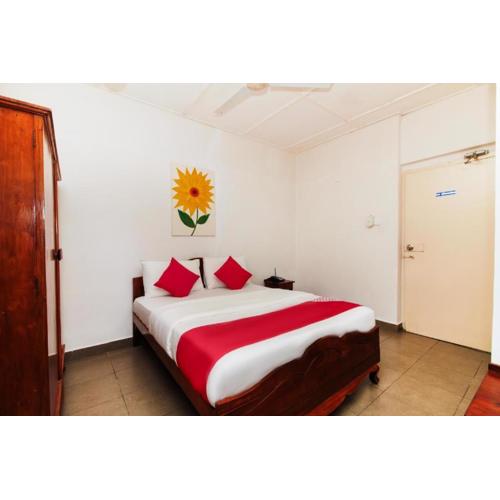 OYO 228 Sea View Hotel
