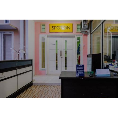 OYO 2417 Melati Residence