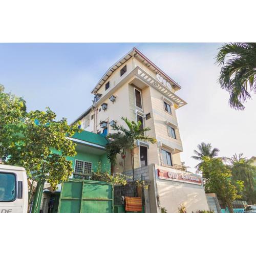 OYO 431 Apollo 11 Apartelle