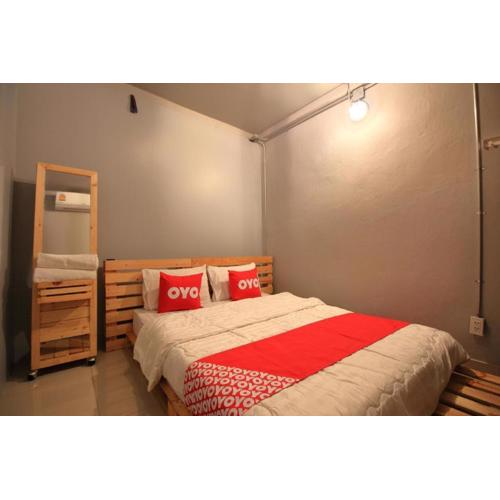 OYO 544 Sleep Sloth Hostel