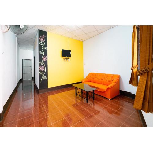 OYO 608 Maleena Home