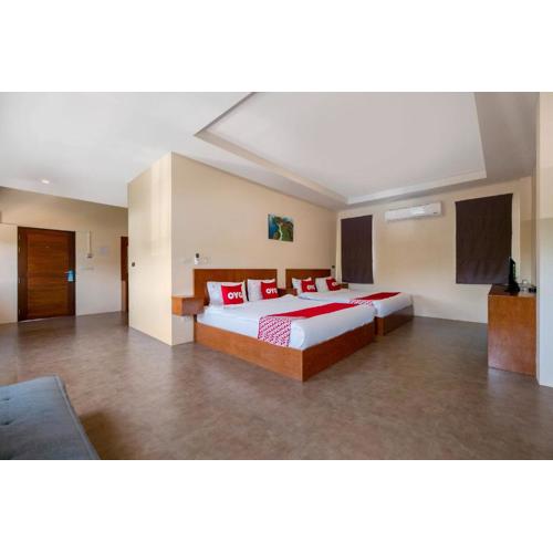 OYO 665 Sj House Hotel