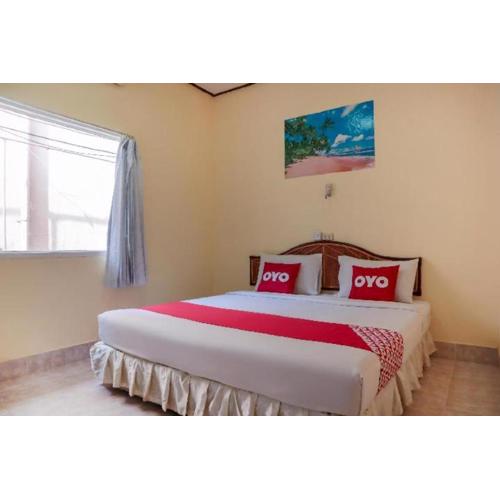 OYO 681 Paradise Hotel