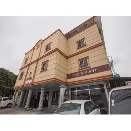 OYO 700 Pj Inn Hotel