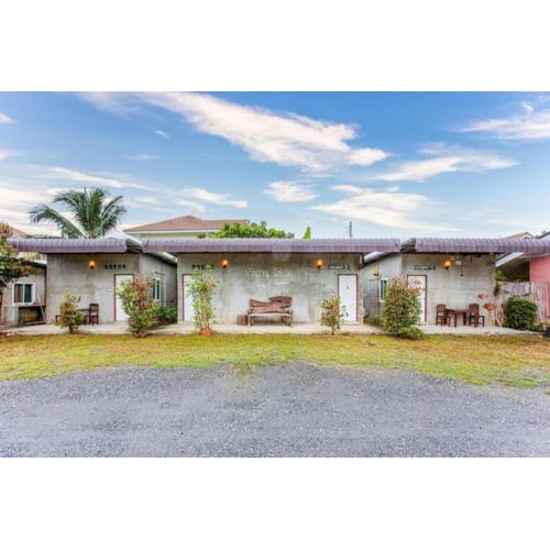 OYO 749 Baan Suan Resort