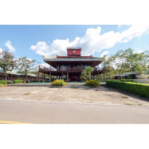 OYO 75343 P TWO P Resort