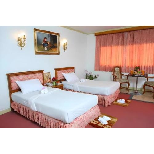 OYO 75466 -13 Coins Bang Yai Hotel