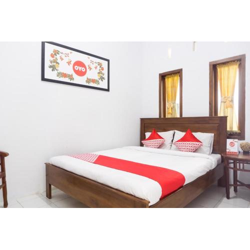 OYO 801 Hansa Homestay