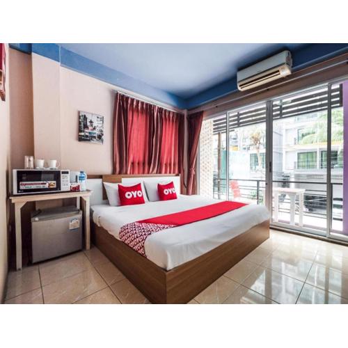 OYO 826 Cozy Rooms
