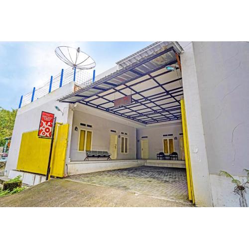 OYO 91329 Guest House Le-banon Syariah