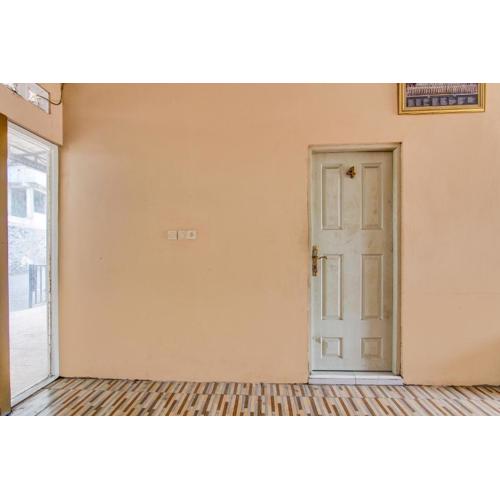 OYO 92459 Cahyo Kost 2