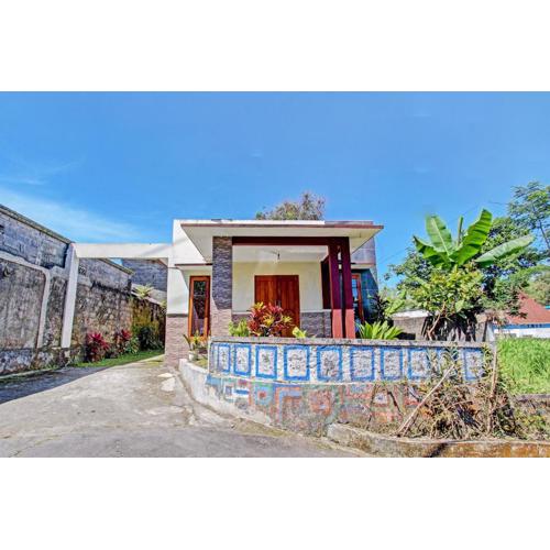 OYO 92884 Agustha Homestay