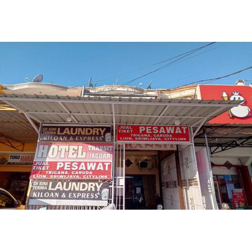 OYO 93479 Hotel Jaguar Sentani