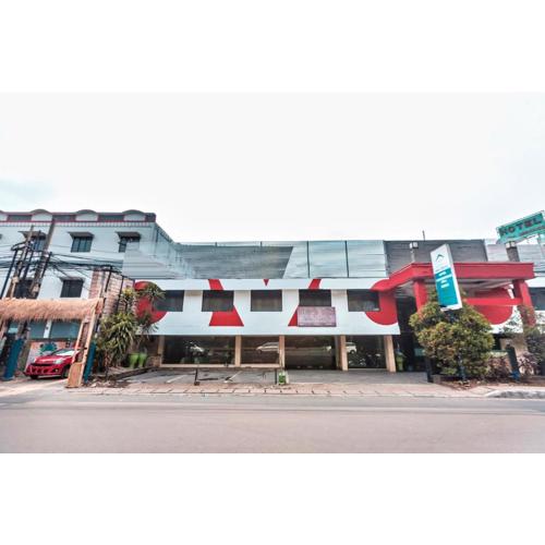 OYO 94759 Hotel Taman Cibinong