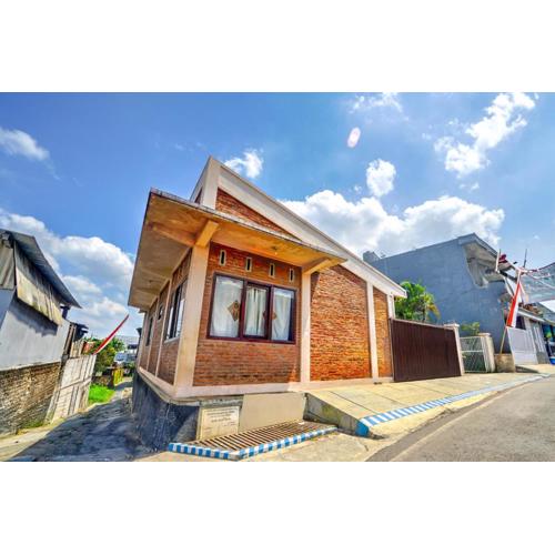 OYO 94767 Griya Djati Syariah 1