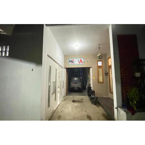 OYO 94839 He-ha Homestay Syariah