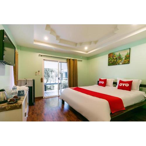 OYO 981 Fluke and Flame Cha Am