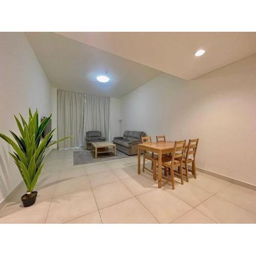 OYO HOME 1402 '1 Br With Beautiful View Towards Masdar