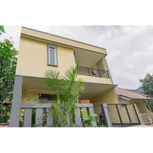 OYO Life 2216 Griya Jakasetia