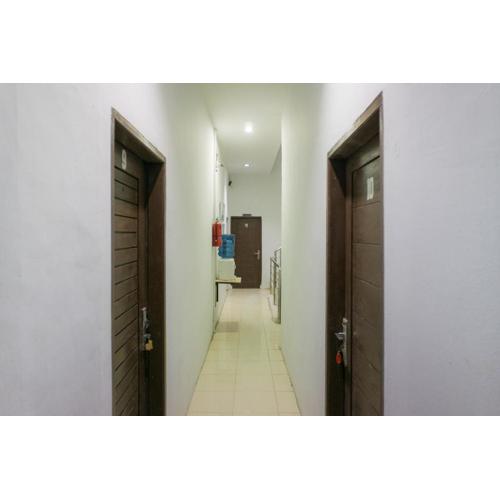 OYO Life 2366 Gatsu Kost