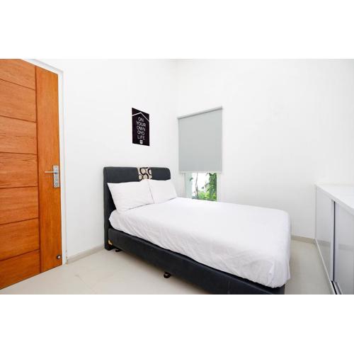 OYO Life 2491 Omah Puspa