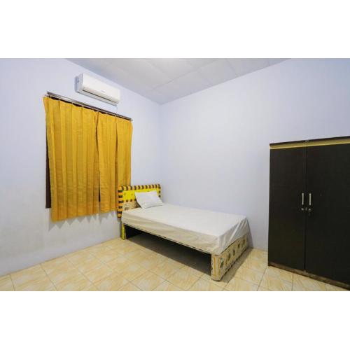 OYO Life 2724 Wisma Wijaya