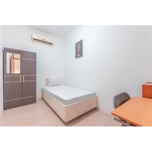 OYO Life 3047 Gita Kencana