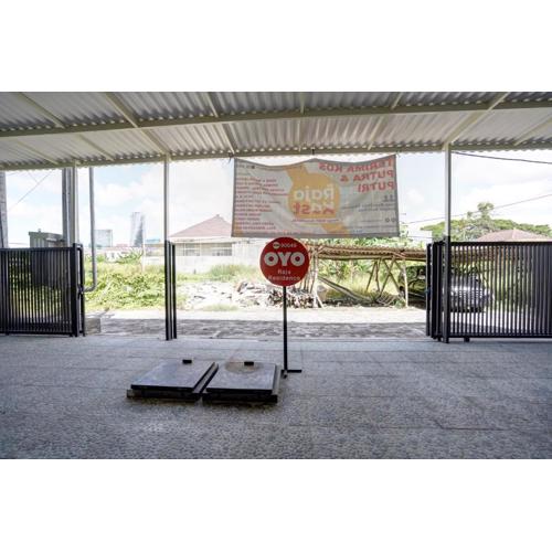 OYO Life 90649 Raja Residence Syariah