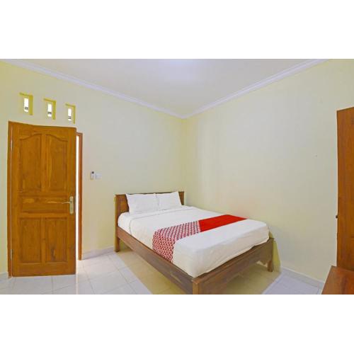 OYO Life 90675 Ld Residence