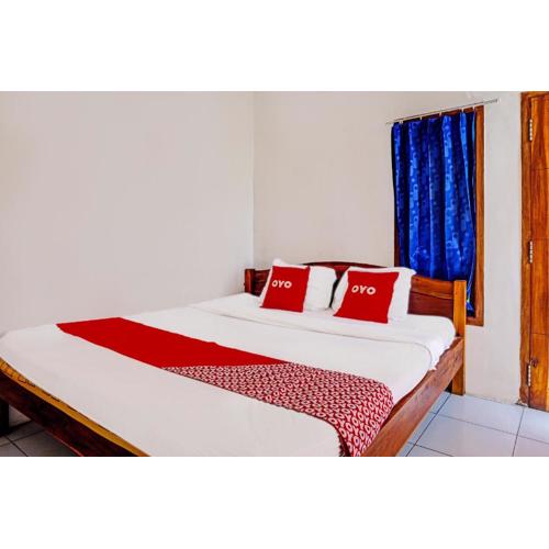 OYO Life 92021 Dua Putra Homestay Klayar