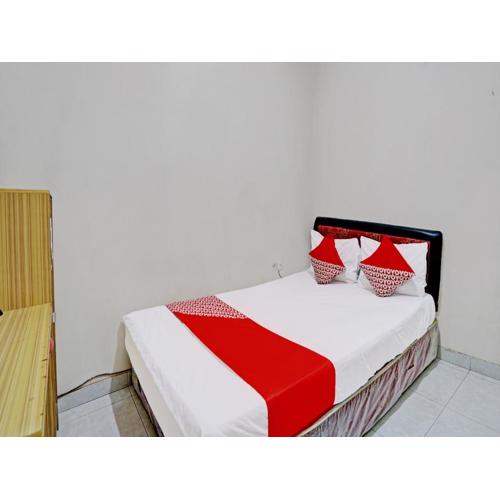 OYO Life 92190 Arya Guest House