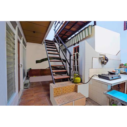 OYO Life 92651 Meir E-homestay Syariah