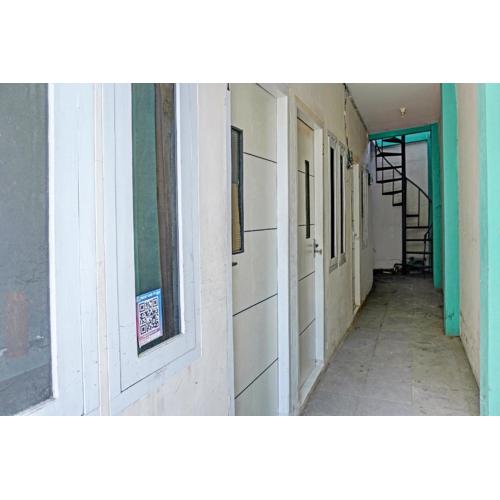 OYO Life 92684 Kost Mutiara Nirwana