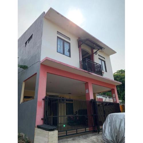 OYO Life 92779 Kost Arjuna