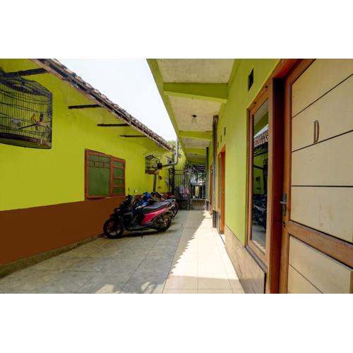 OYO Life 92840 Wisma Morricco