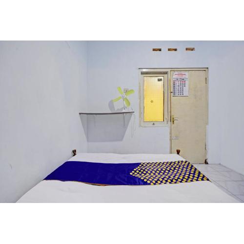 OYO Life 92921 Omaya Kost Syariah