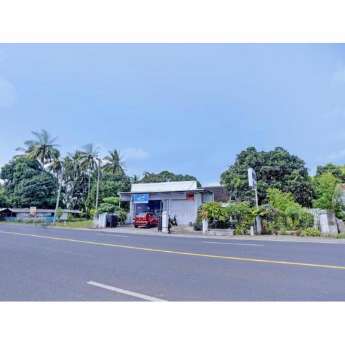 OYO Life 92937 Kost Putri Sarkara Syariah