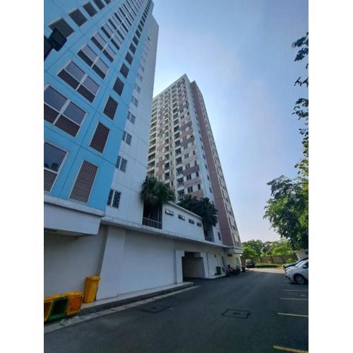 OYO Life 93140 Apartment Grand Sentraland By Fahri