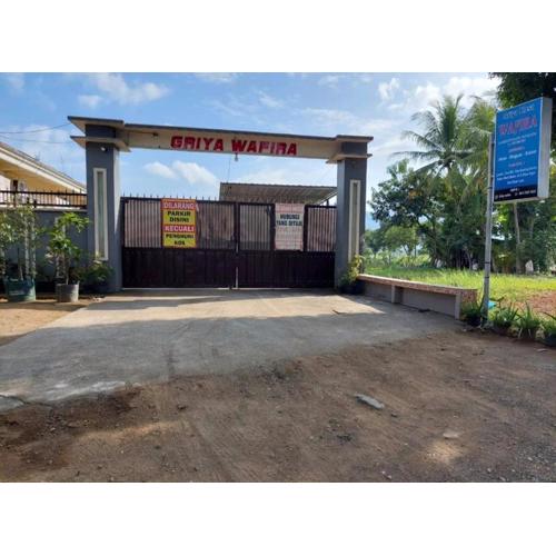 OYO Life 93525 Griya Wafira Trenggalek Syariah