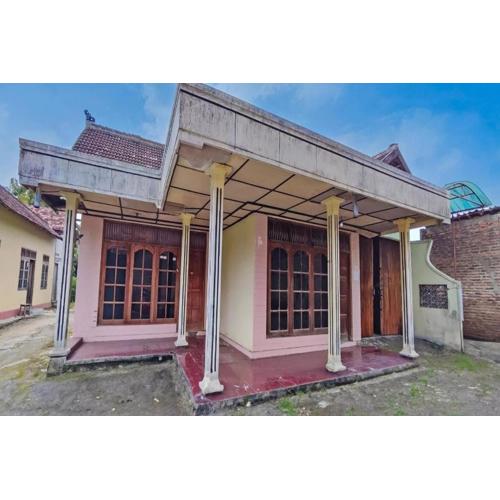 OYO Life 93662 Kost Pak Budi