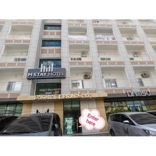 OYUSTAY Clark Terrace condo Staycation with 2 beds near airport HANN CASINO