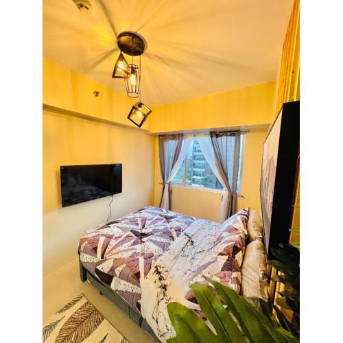 * *P Fantastic 2BR Option for 8