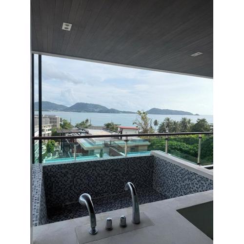 Pa Tong Penthouse Sea View