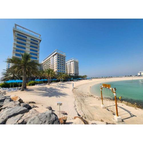 Pacific Paradise - Marjan Island