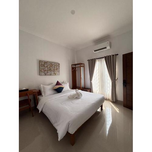 Padma Amita Ambarrukmo