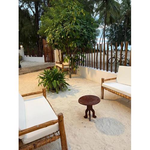 Paje Beach Front villa by Liv Zanzibar