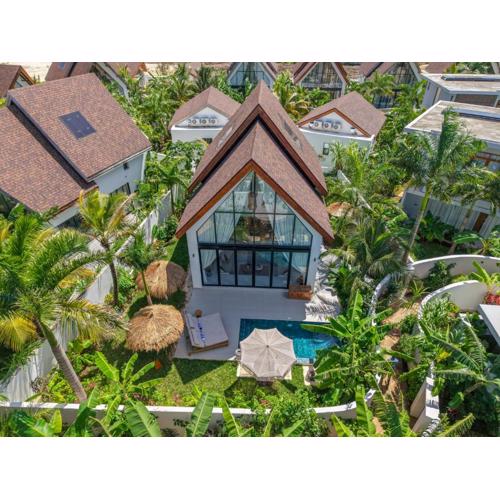 Paje Emerald Escapes