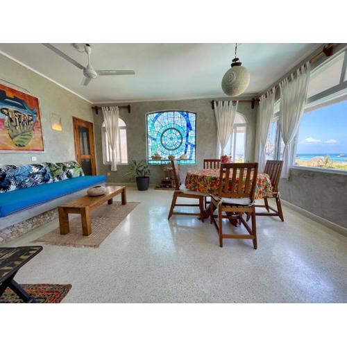 Paka Apartment (Infinity Kira Island Apartment)