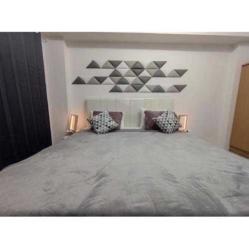 Pakuwon Mall Orchard ComFy New Apartemen with Wifi